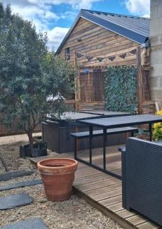 Courchamps House | Moonlight cottage with spa saumur