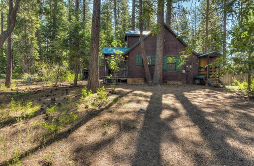 Kings Beach House | Moonlight Cove w/Grill | Tahoe Beach Next Door!