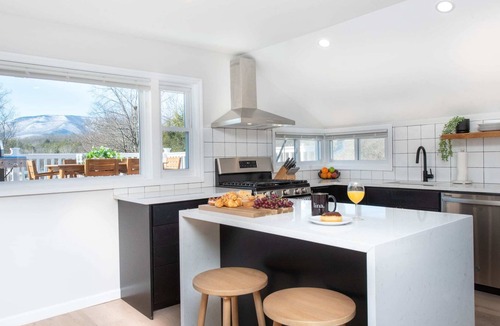 Cairo Apartment | Moonlight Lodge Unit 3 - Catskills, Hunter,Windham