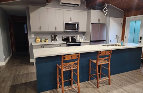 Woodville Cottage | Moonlight Retreat on Beautiful Lake Scugog