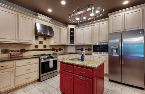 Blue Ridge Cabin | Moonlight Retreat - Blue Ridge, Ga.