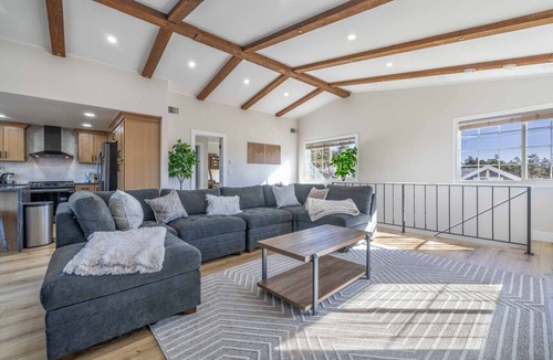Whispering Forest Cabin | Moonlight Ridge| Spa, Gated, EV Charge, Game Room!