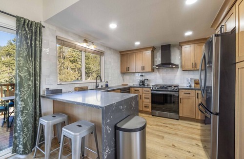 Whispering Forest Cabin | Moonlight Ridge| Spa, Gated, EV Charge, Game Room!