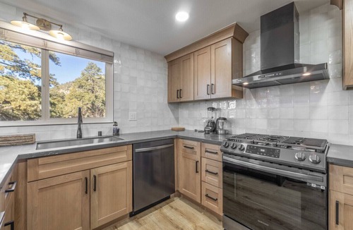 Whispering Forest Cabin | Moonlight Ridge| Spa, Gated, EV Charge, Game Room!