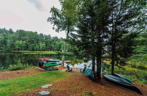 Belgrade House | MoonLight Treehouse At Belgrade Hospitality
