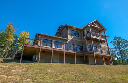Sevierville Villa | Moonlit Lodge
