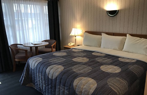 Niagara Falls Hotel | Moonlite Motel Niagara Falls
