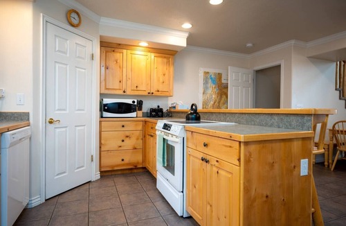 Powder Mountain Condo | Moonridge Ski Haven MR6 | Ski-In/Out On Powder Mtn
