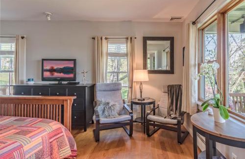 Hammondsport Bed & Breakfast | Moonshadow B&B