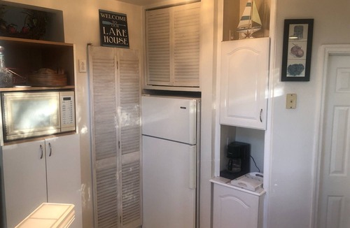 Eatonton House | MoonStar Lodge 2BD/2BA - Lake Oconee - Pool & Dock!