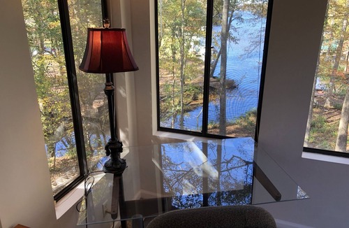 Eatonton House | MoonStar Lodge 2BD/2BA - Lake Oconee - Pool & Dock!