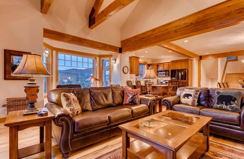 Breckenridge Heights House | Moonstone Lodge Hot Tub Spacious