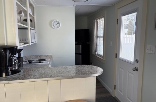 Old Orchard Beach Hotel | Moontide Motel Cabins & Apartments