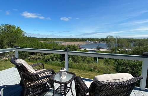 Cape Vincent House | Moonwake on Mudd Bay