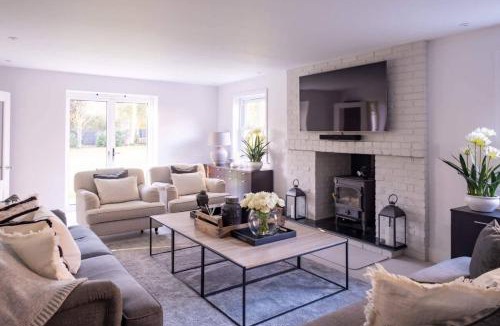 Beaulieu House | Moonwood House