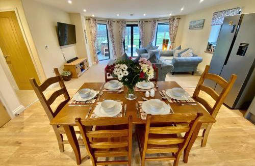 Foxley House | Moor Farm Lodge