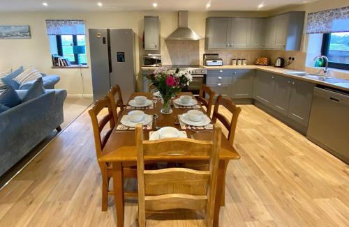 Foxley House | Moor Farm Lodge