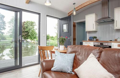 Bradninch House | Moor Hen Shepherd Hut - Uk33888