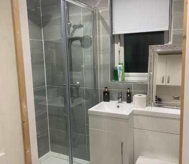 Dunstable House | Moore Place