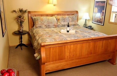 Prattsville Hotel | Moore's Motel