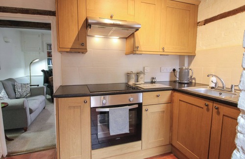 Ludwel Cottage | MOORHEN COTTAGE, with open fire in Ludlow