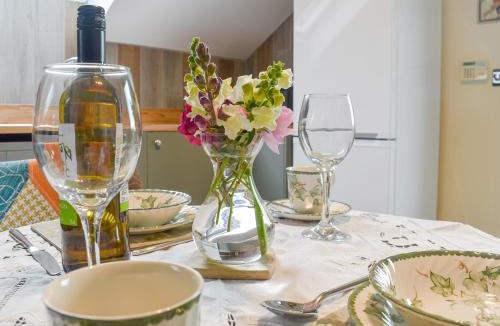 Cowbeech House | Moorhens