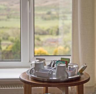 Winkhill Bed & Breakfast | Moorland View Farm B&B