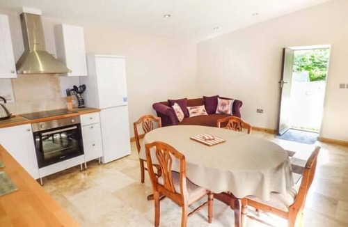 Cauldon Low Cottage | Moorlands Farm Cottage