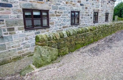 Cauldon Low Cottage | Moorlands Farm Cottage