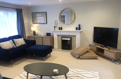 Croyde Bay Cottage | Moorside - Close to Beach, Pets Welcome