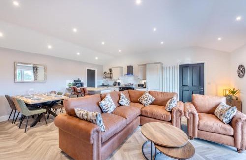 Plympton House | Moorview Lodge