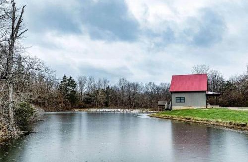 Sullivan House | Moose Cabin | Secluded Cabin w/Private Pond