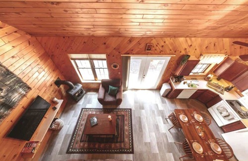Broadalbin Condo | Moose Lodge - Adirondack Retreat + Lake Access