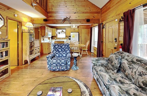 Ruidoso Cabin | Moose Manor by Ruidoso Vacation Rentals