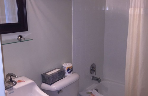 Greenville Junction Hotel | Moose Mountain inn