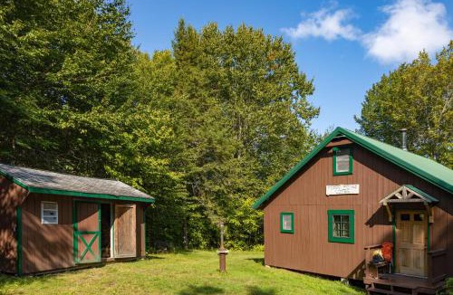 Monson Hotel | Moose Point Cabin