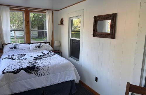 Town of Webb House | Moose Riverside Bungalow 3BR Home Old Forge NY