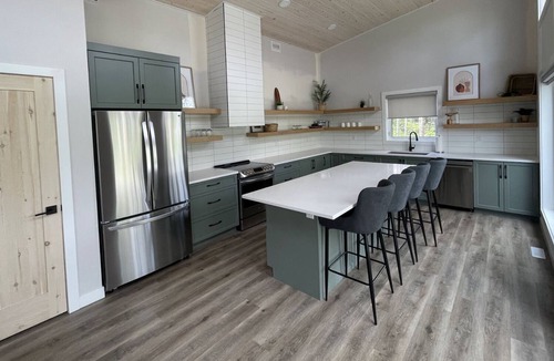 Wasagaming Cabin | Mooswa+Riding Mountain+Sensational 4 Bdr Cabin(70)