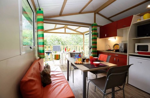 Alliat Ski Chalet | Moréa chalet 2010 sleeps 5