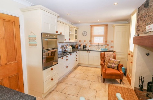 Newborough House | MORANNEDD, pet friendly, with open fire in Newborough