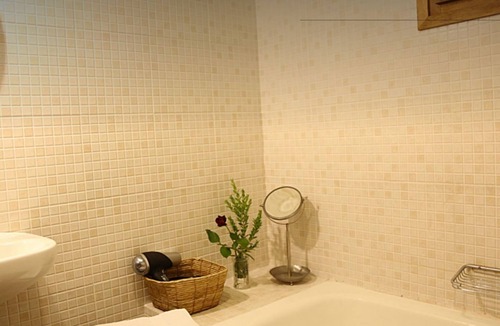 Santa Pau House | More Cantallops, Casa Croscat
