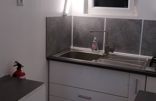 Artigues-pres-Bordeaux Ski Chalet | More for rent ! impossible to cancel ad