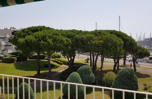 Le Grau-Du-Roi Apartment | More for rent