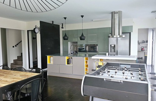 Bompas Villa | Morena, Family villa with optional heated pool