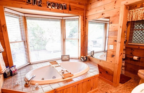 Hartford Cabin | Morgan's Creek