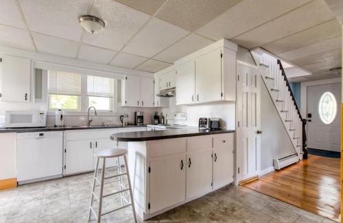 Housatonic Apartment | Morgan's Millhouse (Front)