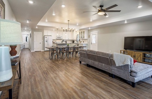 Morgans Point Resort House | Morgan’s Point Resort Home By Belton Lake Marinas!