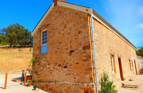 Norton Summit Cottage | Morialta Barns - The Bakery - Unique Heritage Accommodation