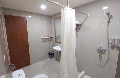 Palmerah Hotel | Moritz Hotel Rsab Harapan Kita