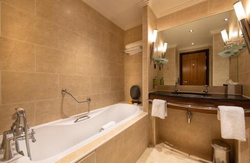 Morley Hotel | Morley Hayes Hotel